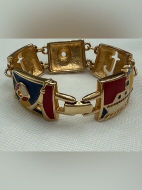 1991 Swarovski "Paris By The Sea” Bracelet (signed & vintage)